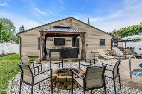 29 Williams Avenue North Middletown NJ 07748