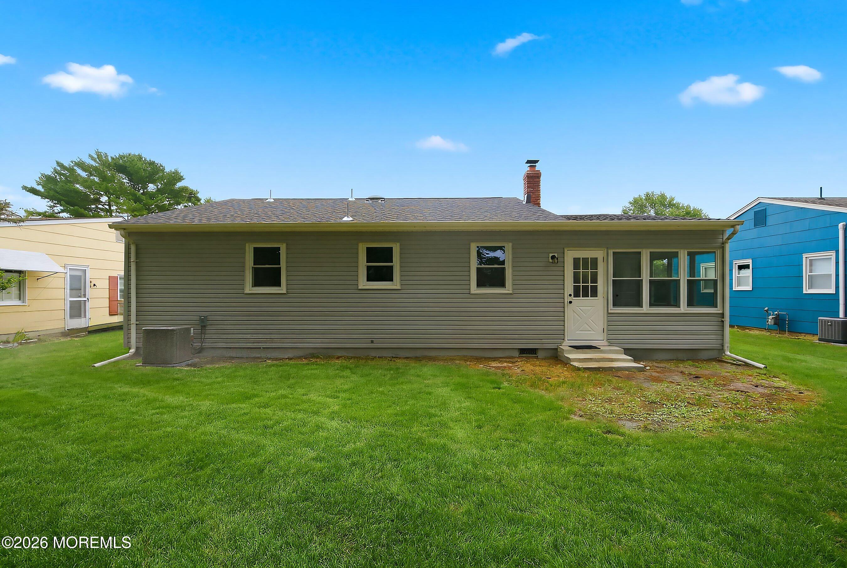 9 Hamilton Court Toms River NJ 08757