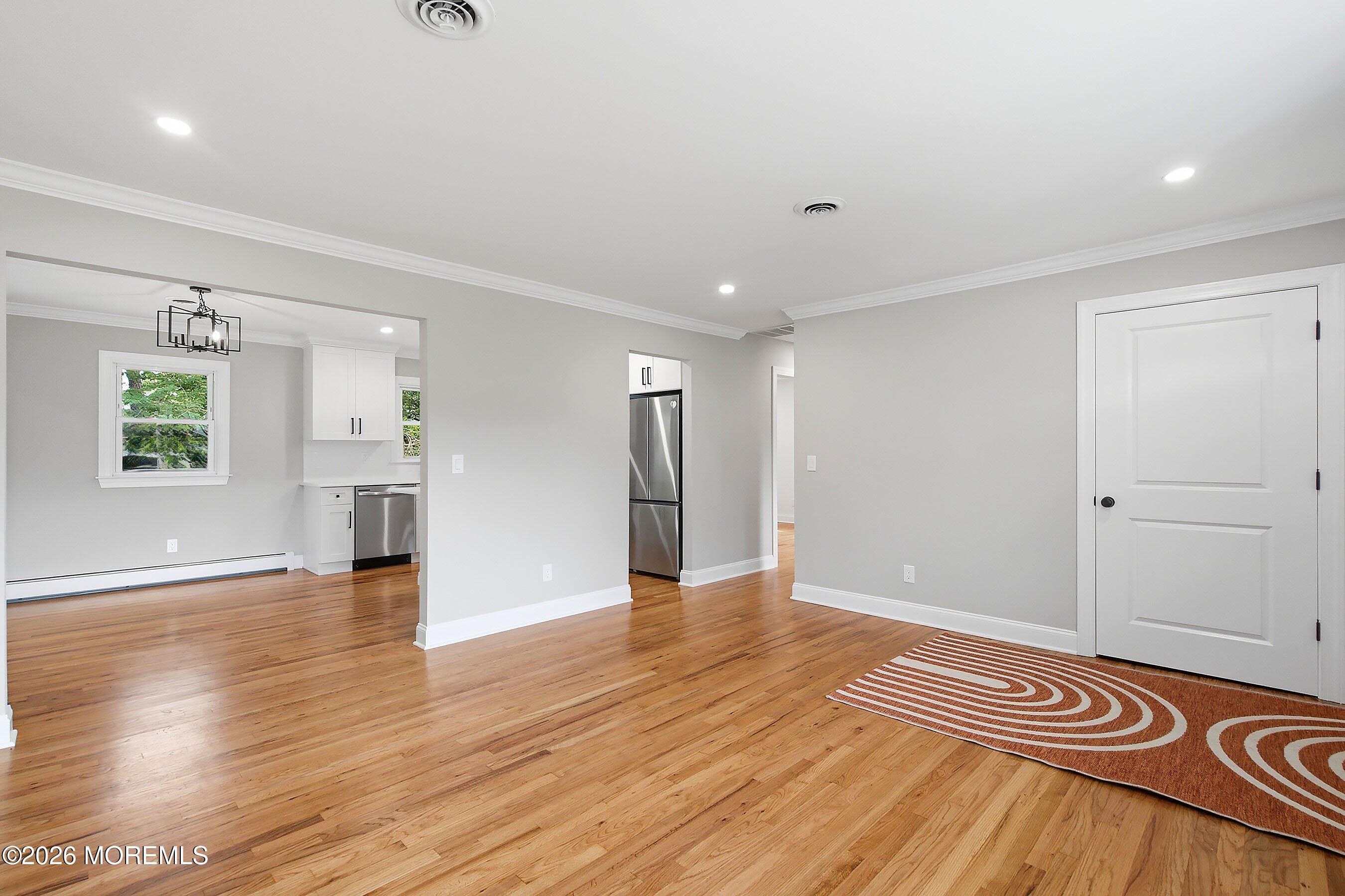 9 Hamilton Court Toms River NJ 08757