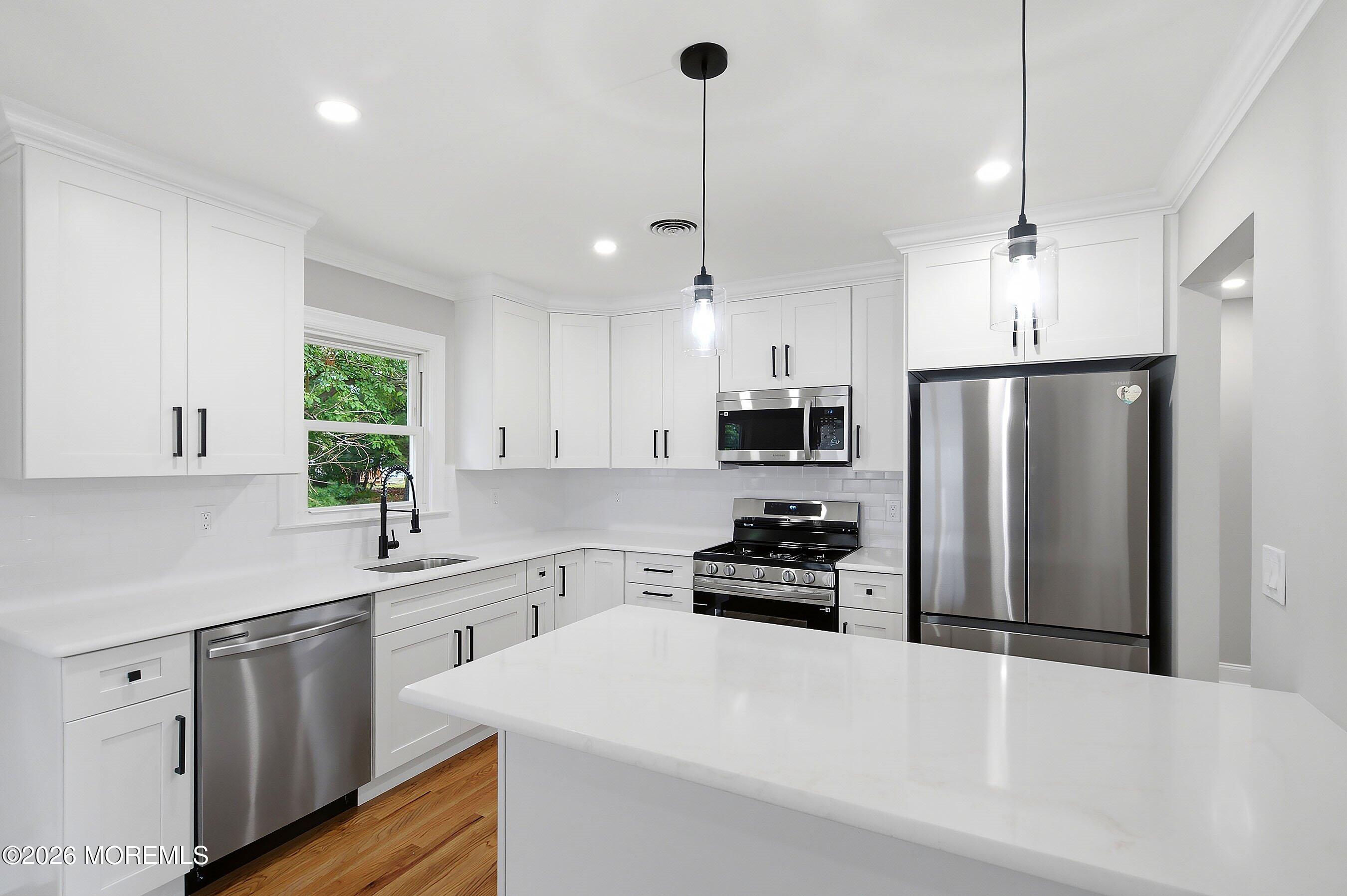 9 Hamilton Court Toms River NJ 08757