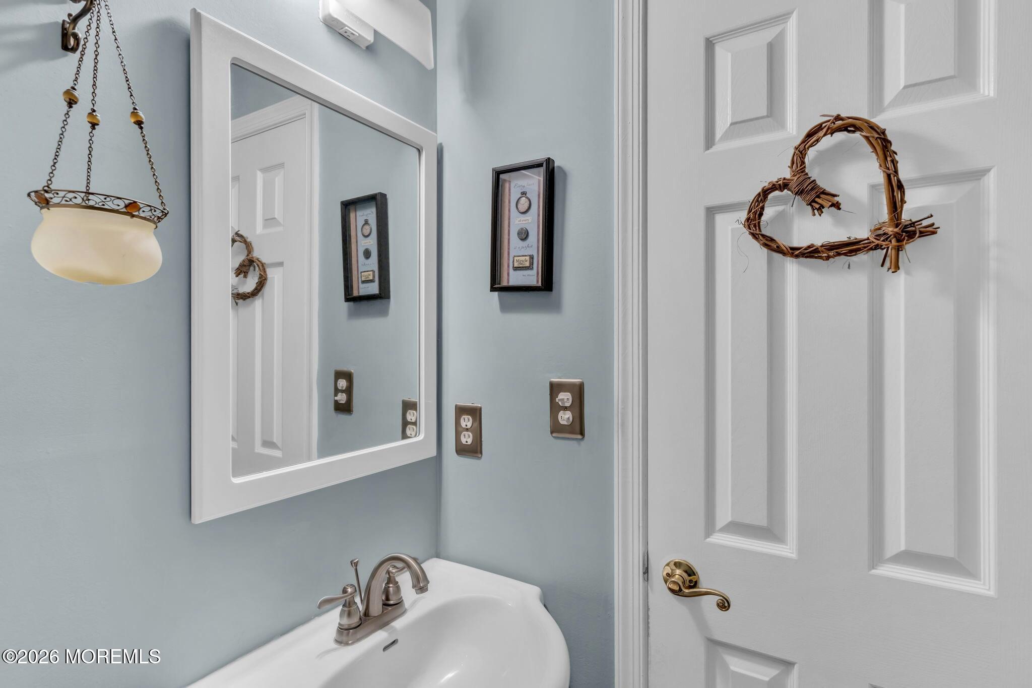 13 Providence Lane Howell NJ 07731