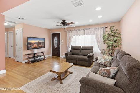 910 Neville Street Toms River NJ 08753