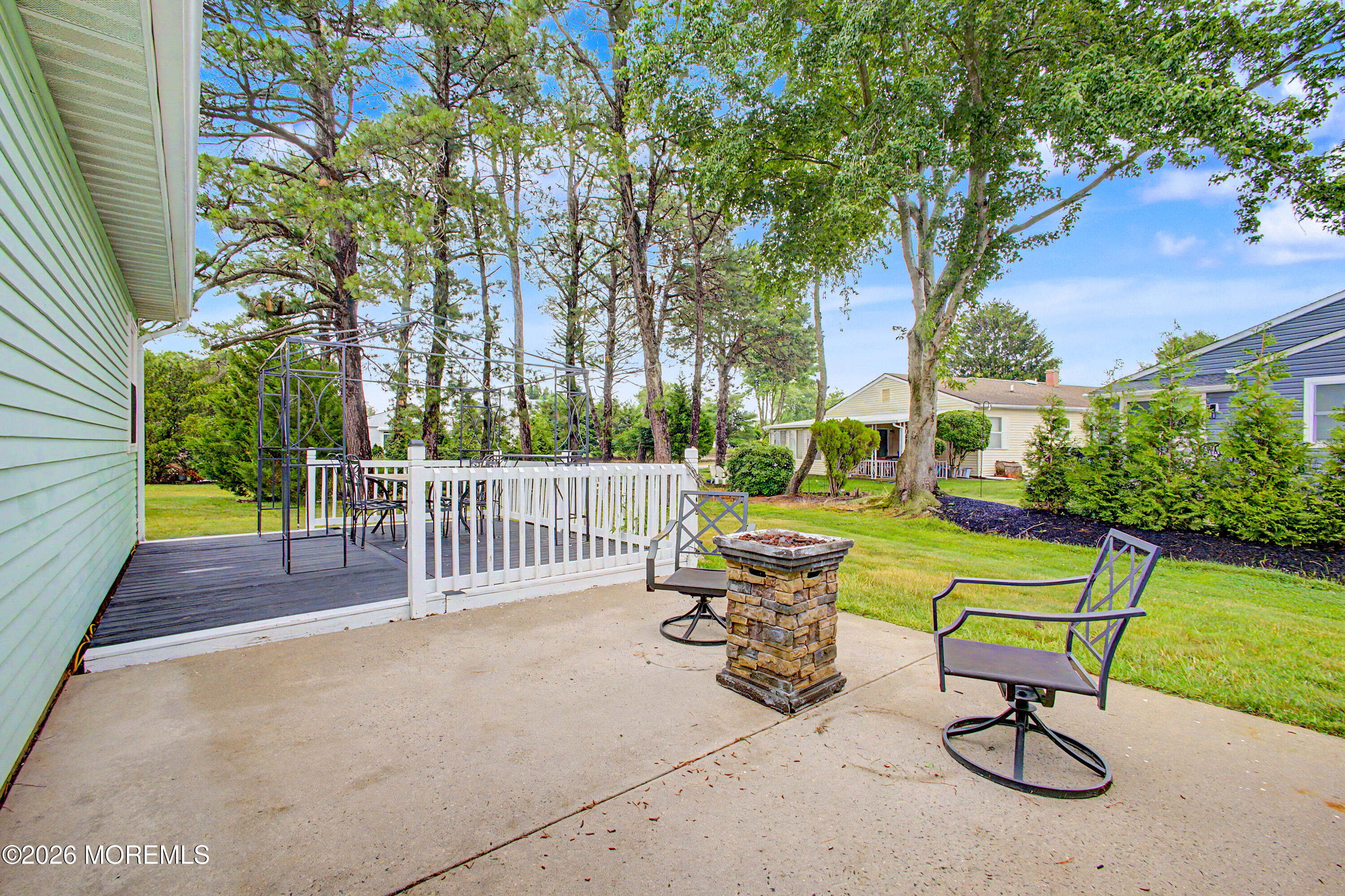 20 Thronbury Court Toms River NJ 08757