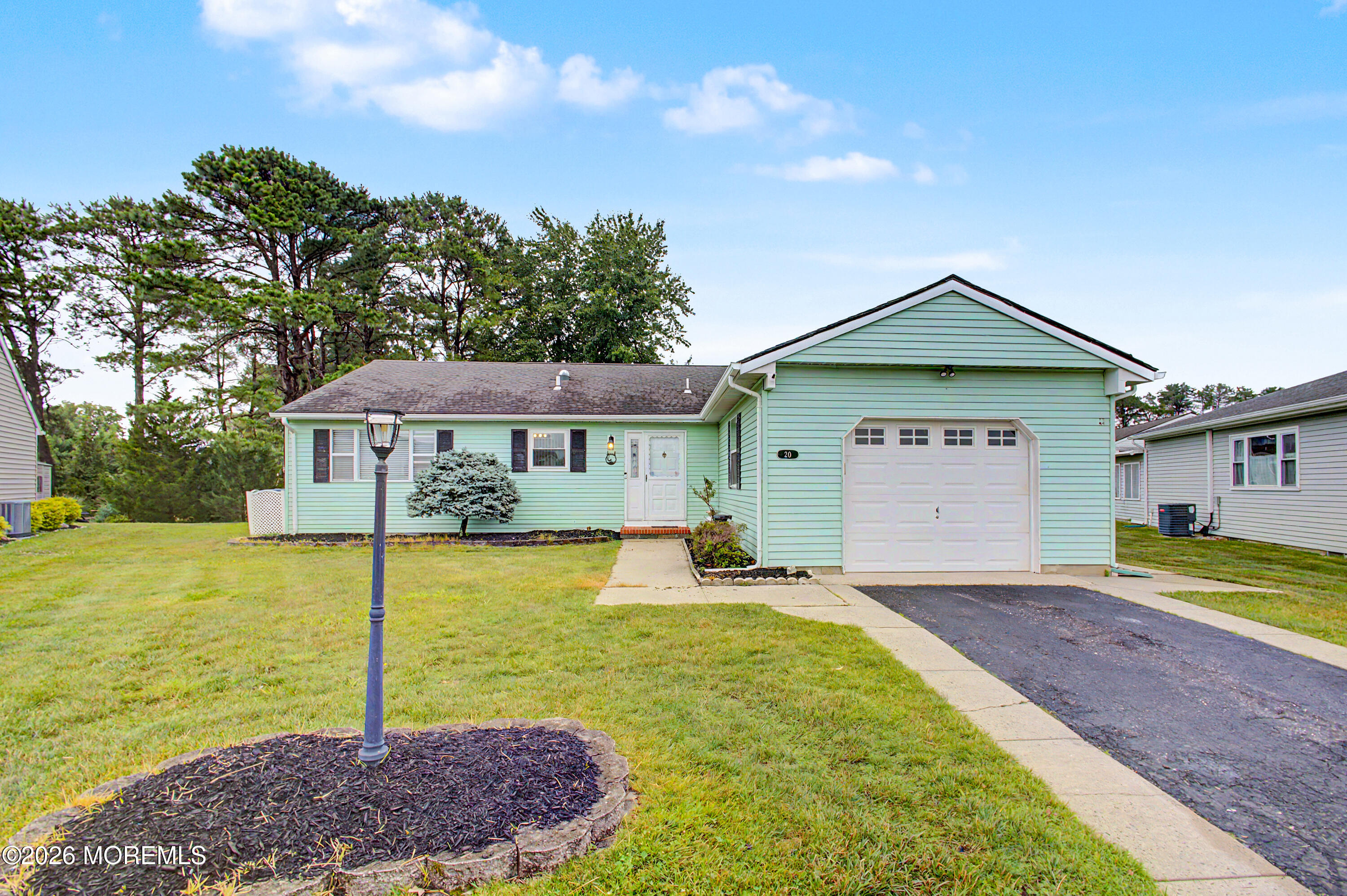 20 Thronbury Court Toms River NJ 08757