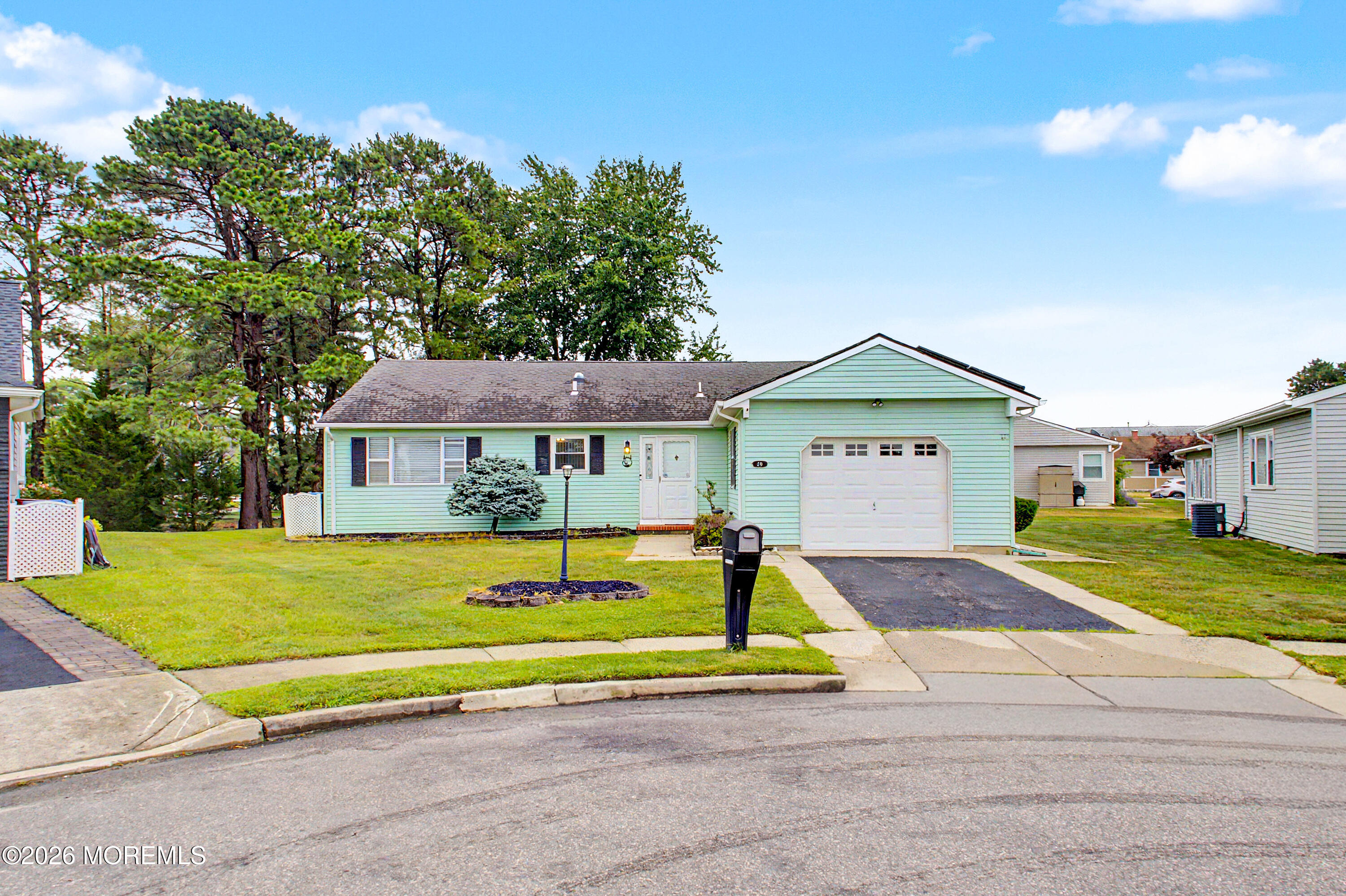 20 Thronbury Court Toms River NJ 08757
