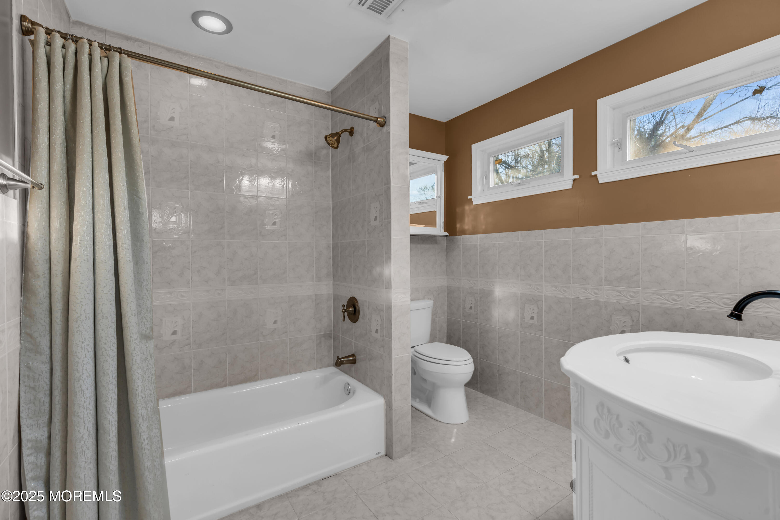 97 Navesink Avenue Highlands NJ 07732