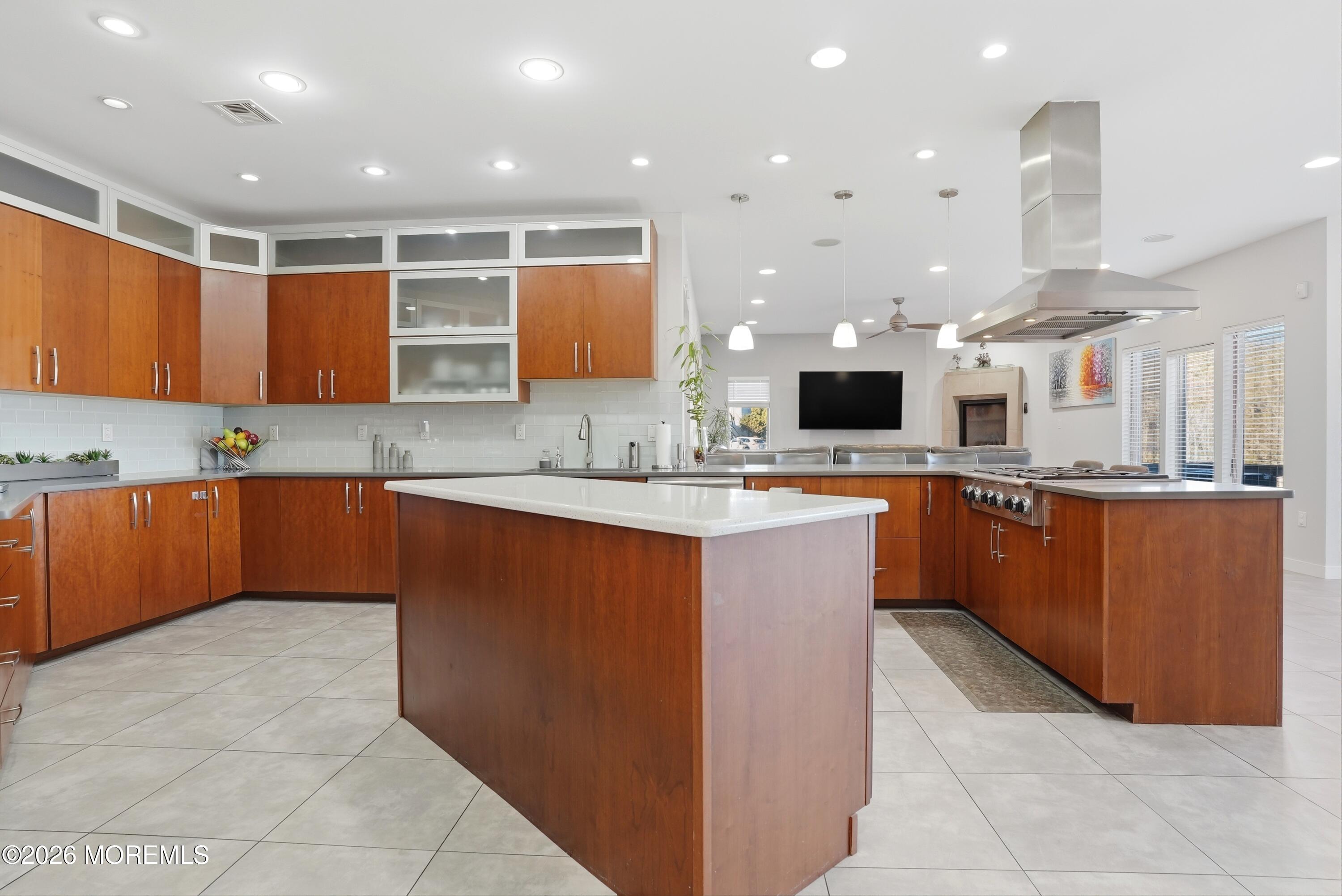 5 Holdman Place Millstone NJ 08535