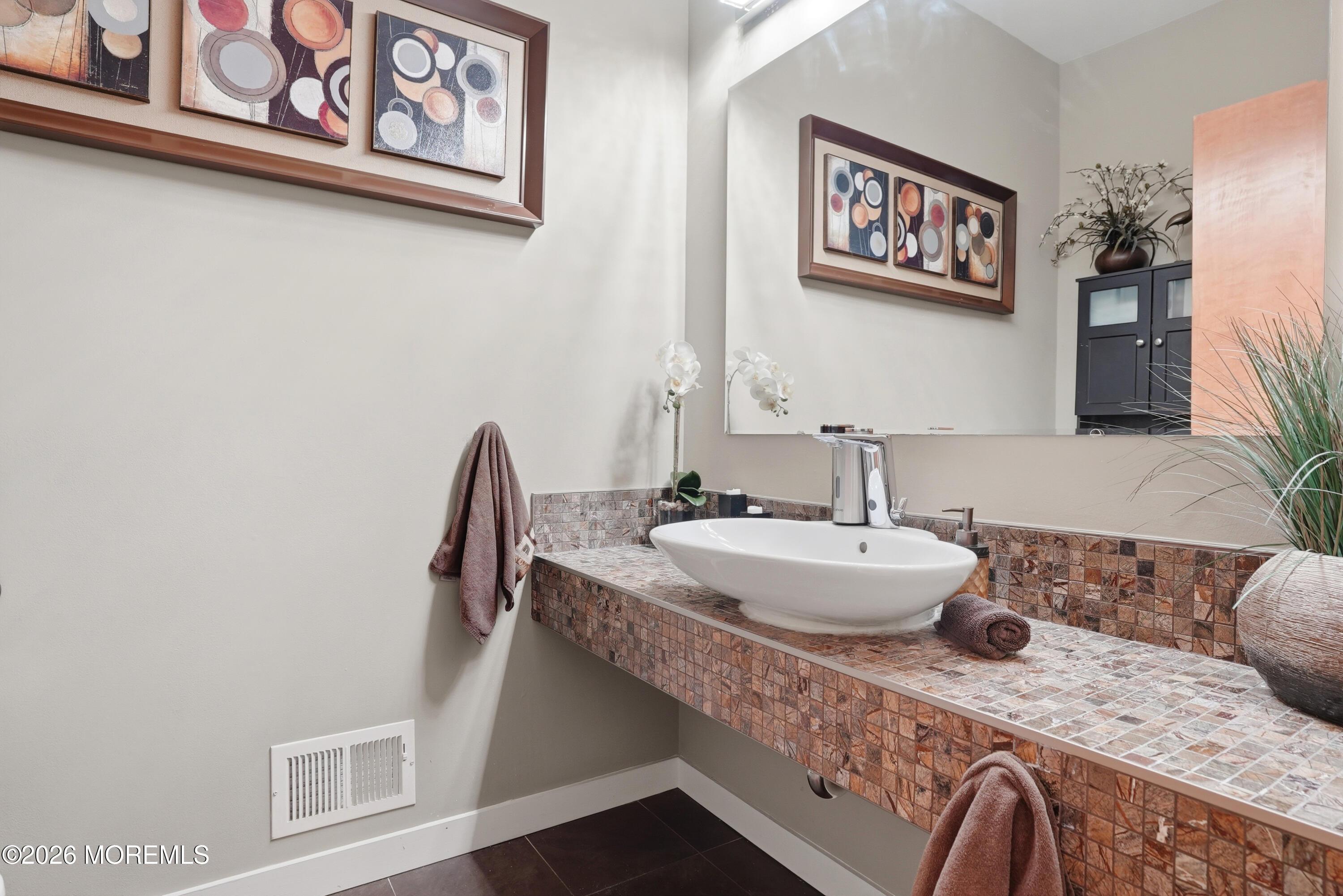 5 Holdman Place Millstone NJ 08535