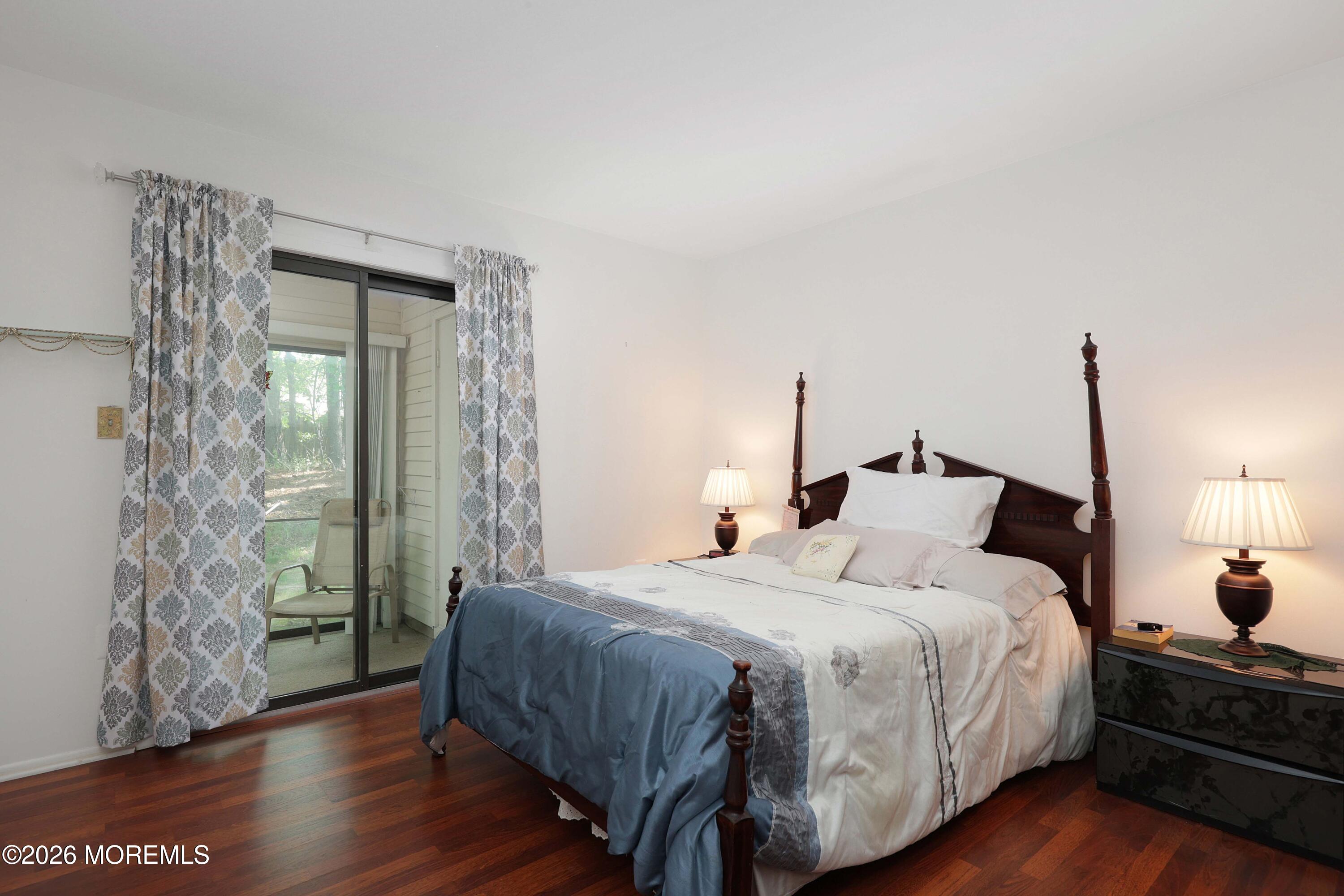 240 Medford Court Manalapan NJ 07726