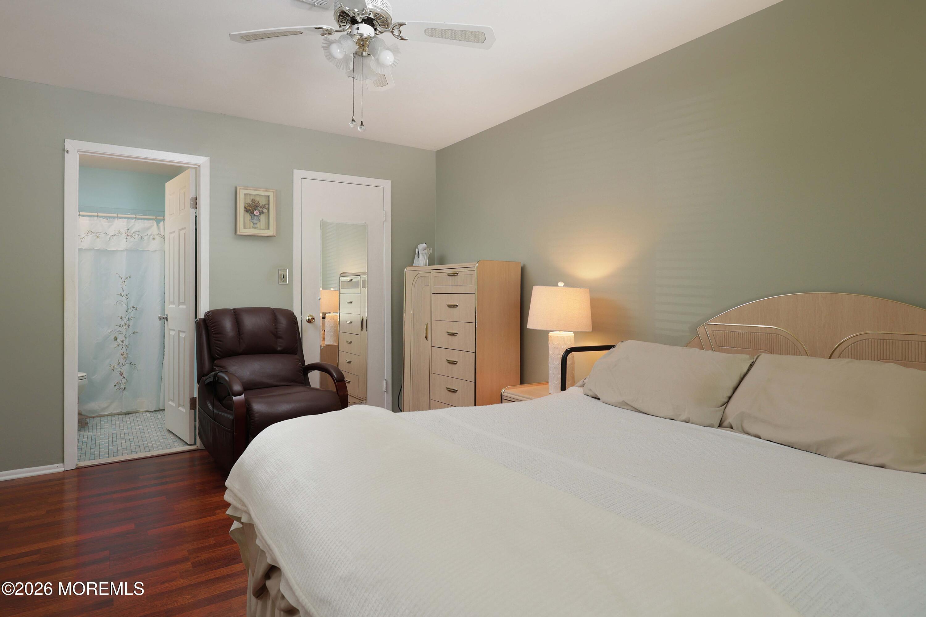 240 Medford Court Manalapan NJ 07726