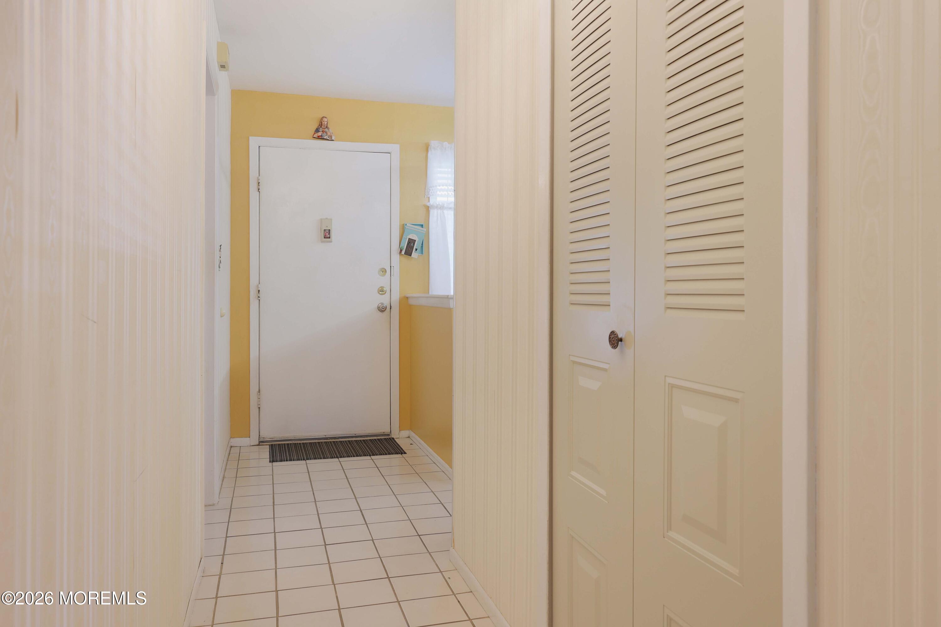 240 Medford Court Manalapan NJ 07726