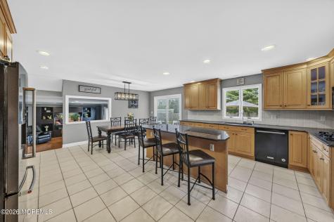 10 Damascus Drive Marlboro NJ 07746