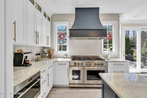 22 Chagall Road Marlboro NJ 07746