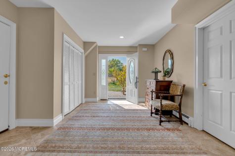 9 Hegel Place Middletown NJ 07748