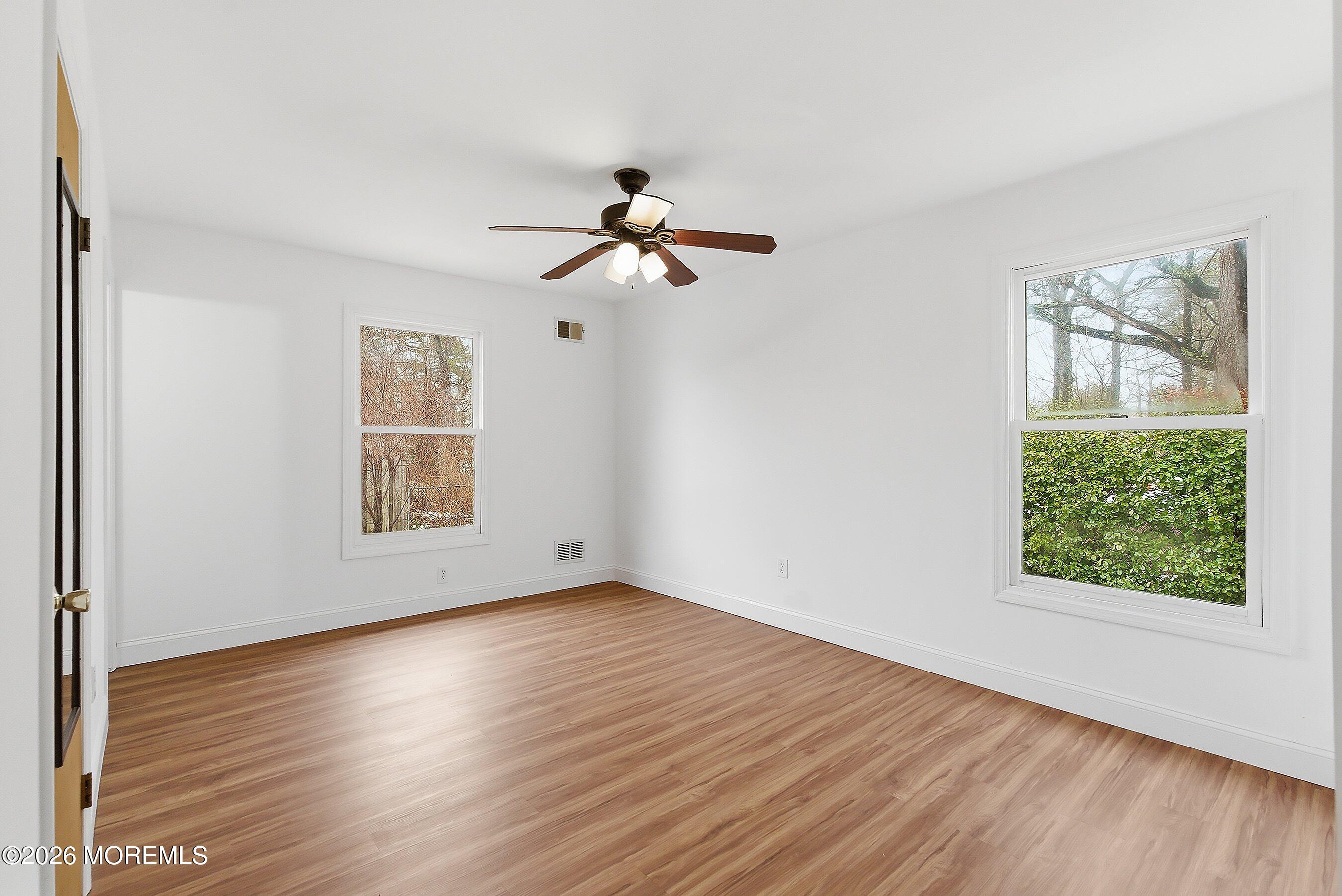 1200 Mermaid Avenue Beachwood NJ 08722