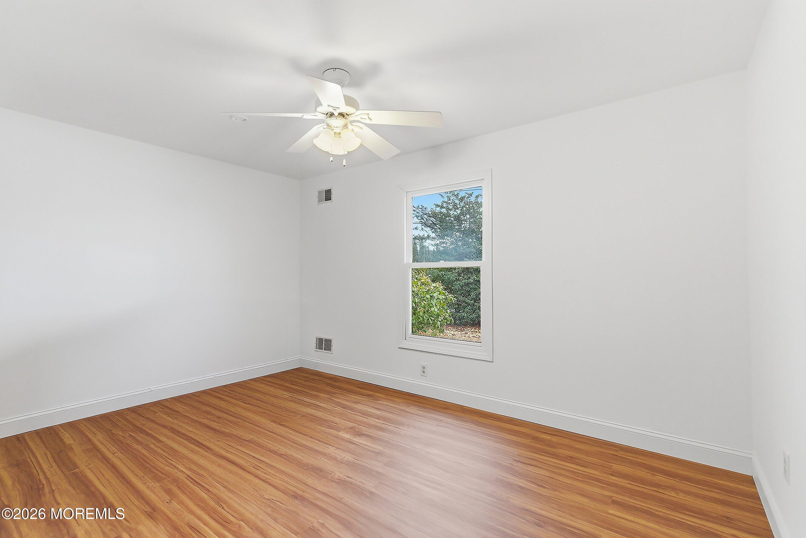 1200 Mermaid Avenue Beachwood NJ 08722