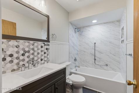1200 Mermaid Avenue Beachwood NJ 08722