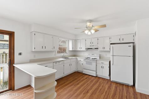 1200 Mermaid Avenue Beachwood NJ 08722