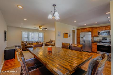 546 Vaughn Avenue Toms River NJ 08753