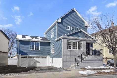 715 Stuyvesant Avenue Lyndhurst NJ 07071