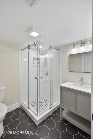 715 Stuyvesant Avenue Lyndhurst NJ 07071