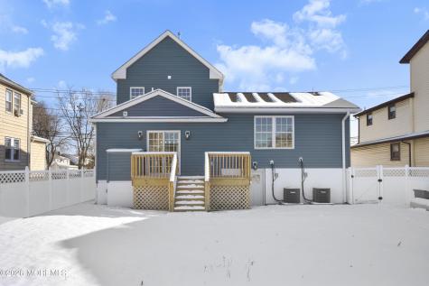 715 Stuyvesant Avenue Lyndhurst NJ 07071