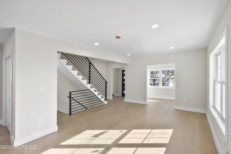 715 Stuyvesant Avenue Lyndhurst NJ 07071