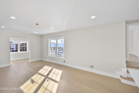 715 Stuyvesant Avenue Lyndhurst NJ 07071