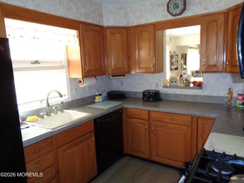 2365 Agincourt Road Toms River NJ 08755