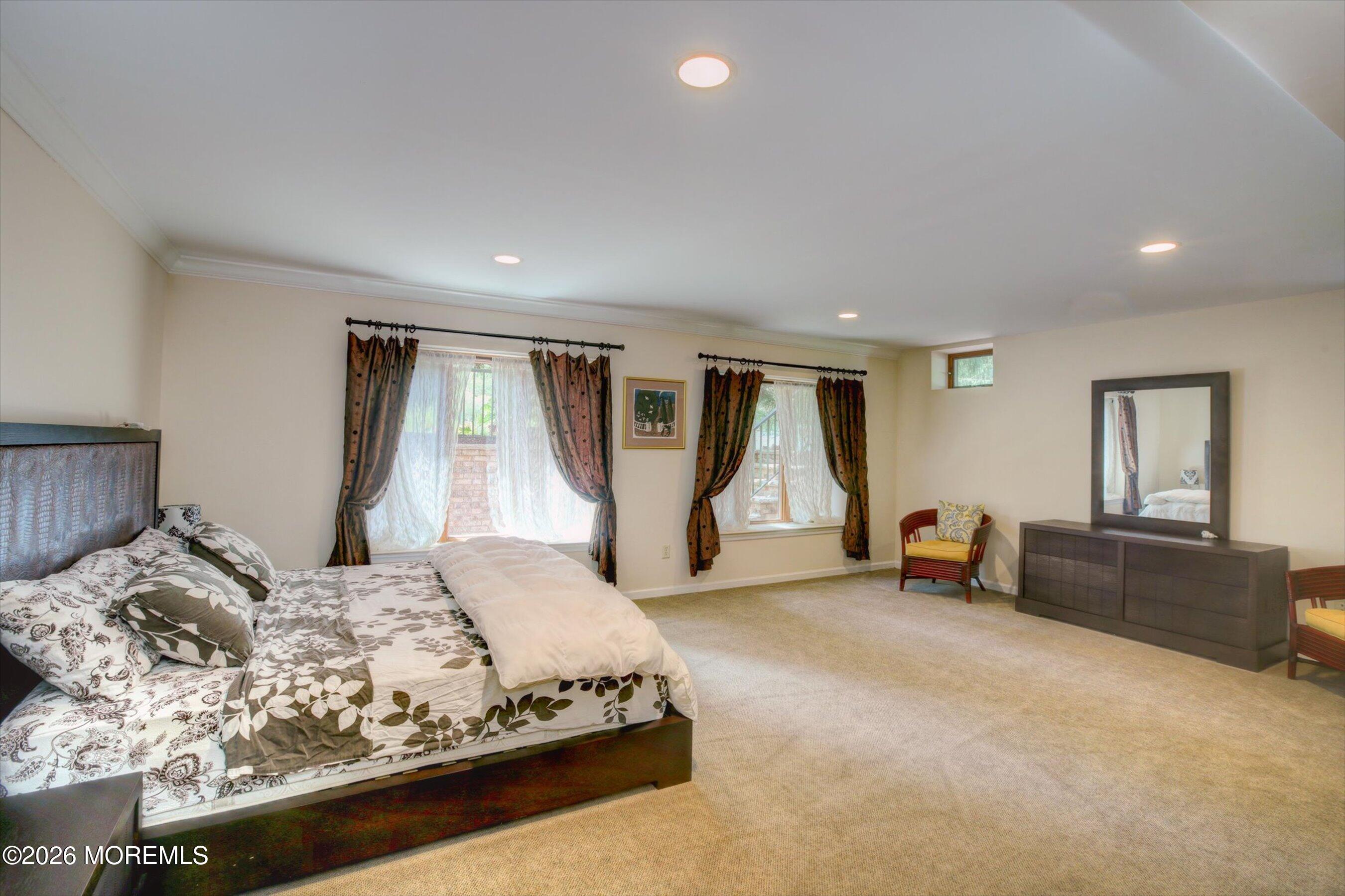 7 Mccampbell Road Holmdel NJ 07733