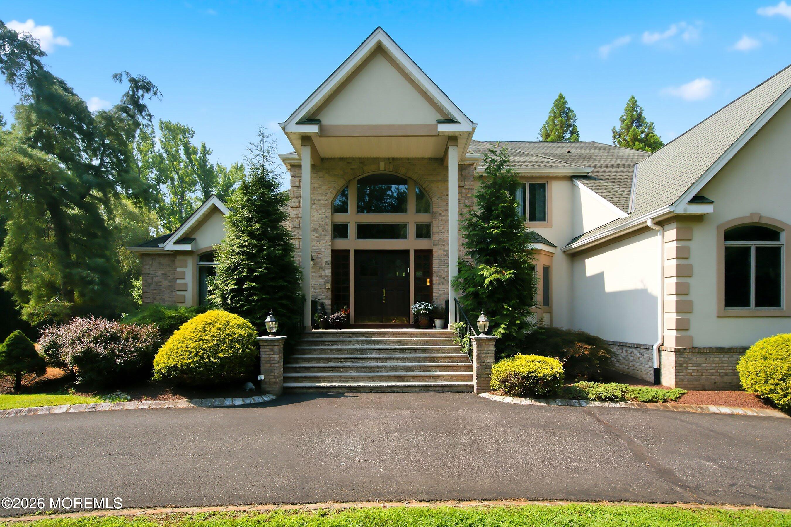 7 Mccampbell Road Holmdel NJ 07733