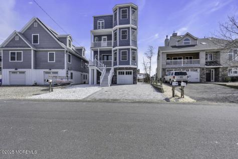 141 Vanard Drive Brick NJ 08723