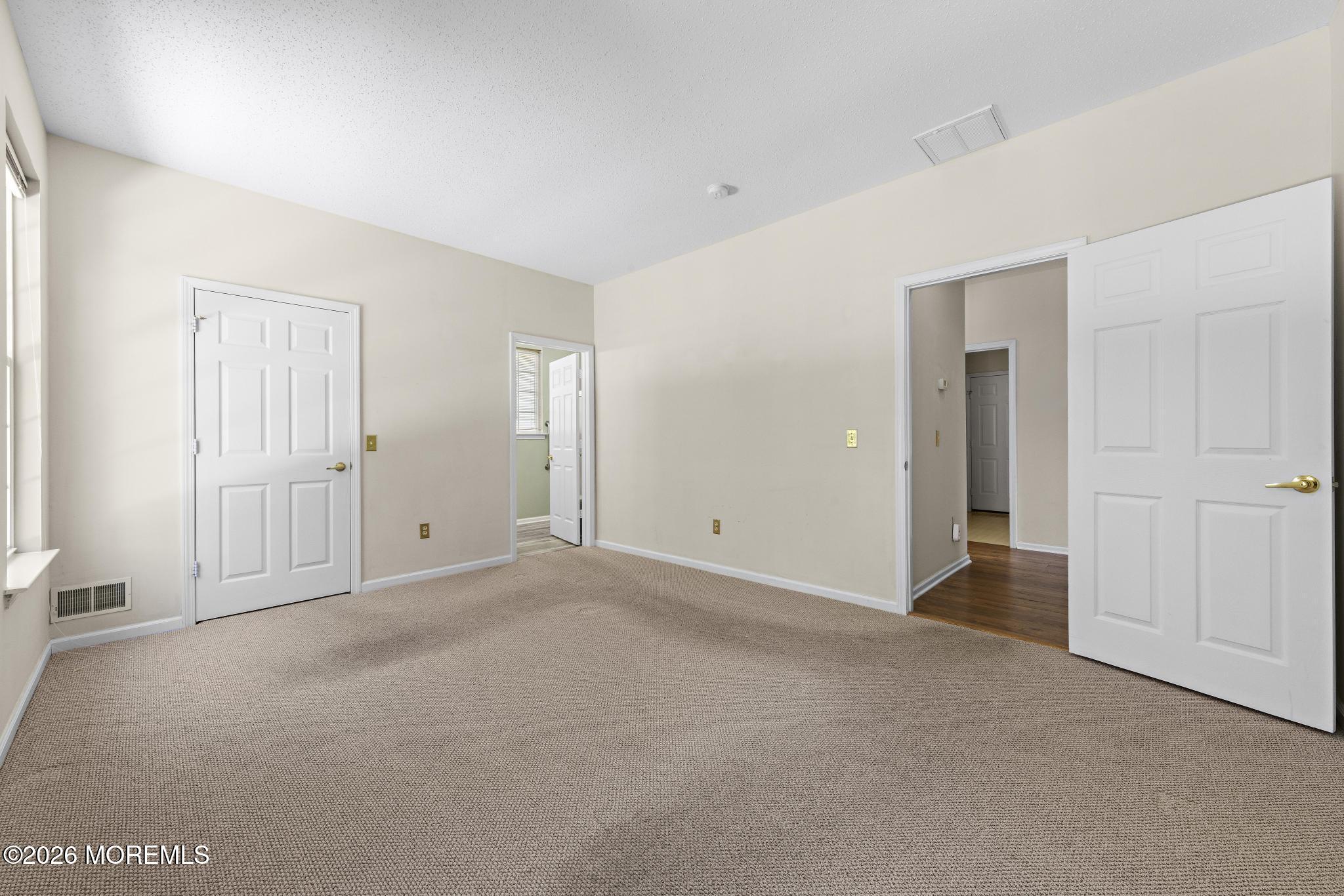 108 Robin Lane Barnegat NJ 08005