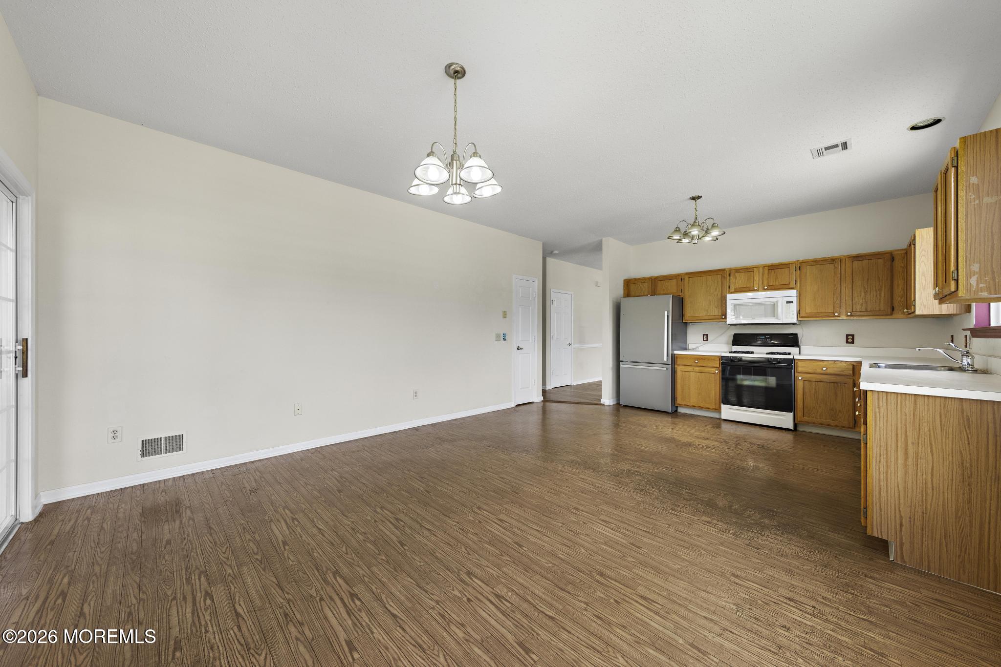 108 Robin Lane Barnegat NJ 08005