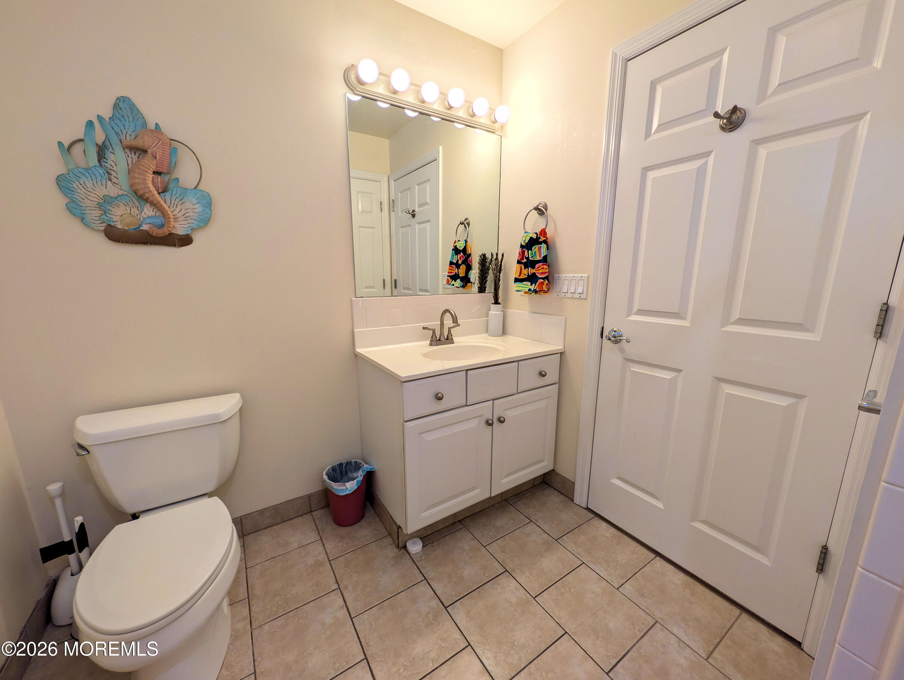 22 E Spray Way Lavallette NJ 08735
