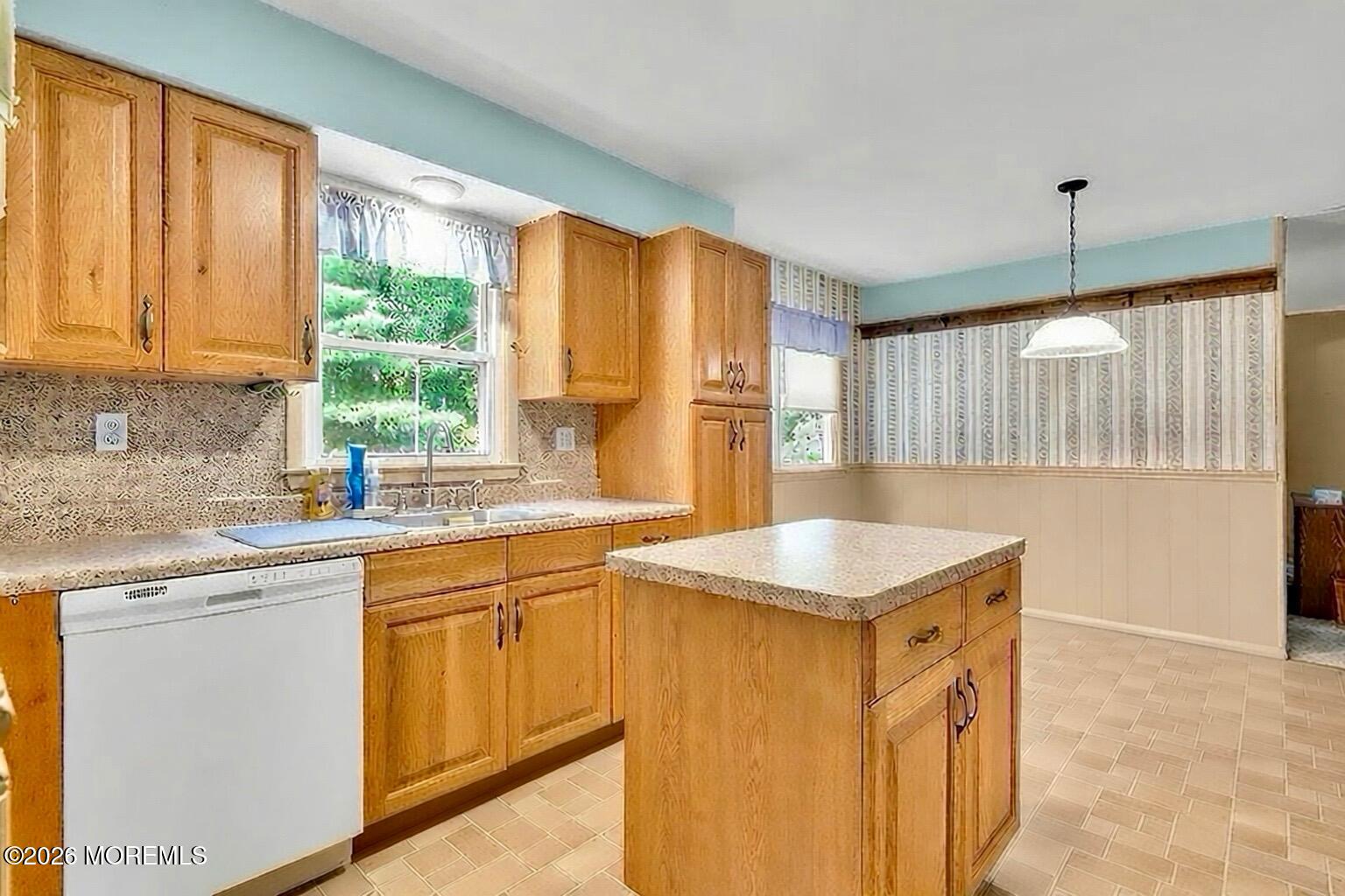 16 Friar Court Toms River NJ 08753