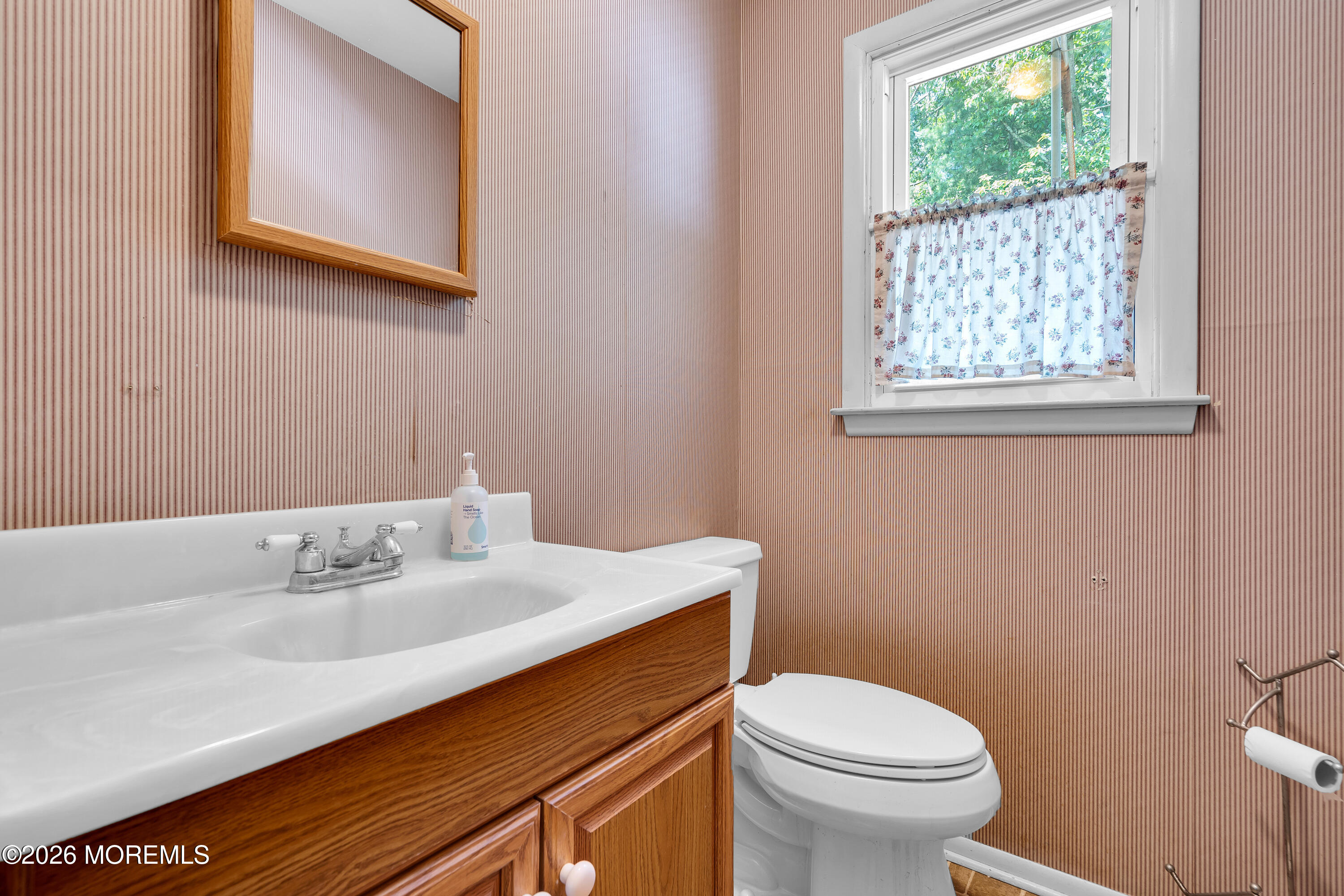 16 Friar Court Toms River NJ 08753