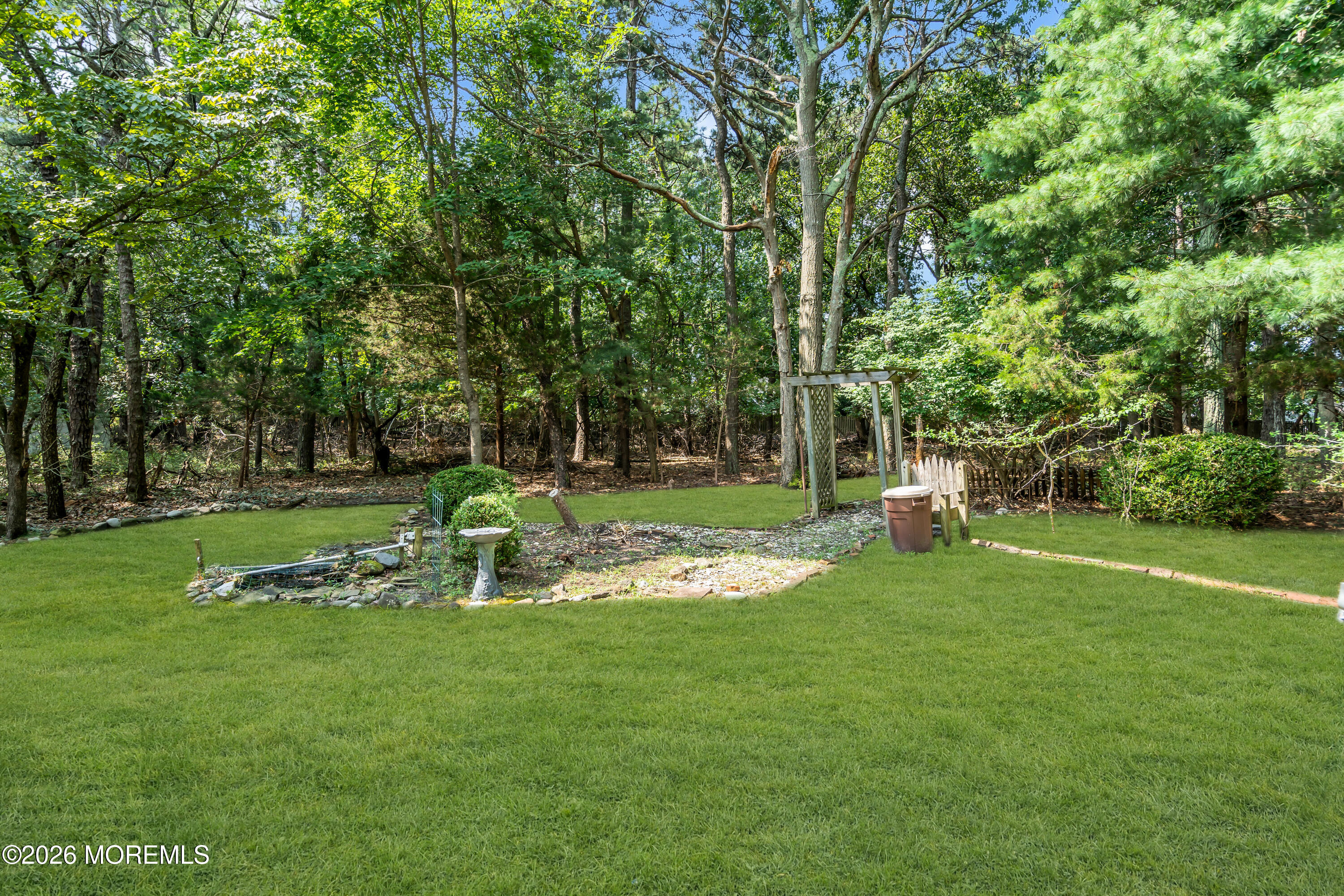 16 Friar Court Toms River NJ 08753