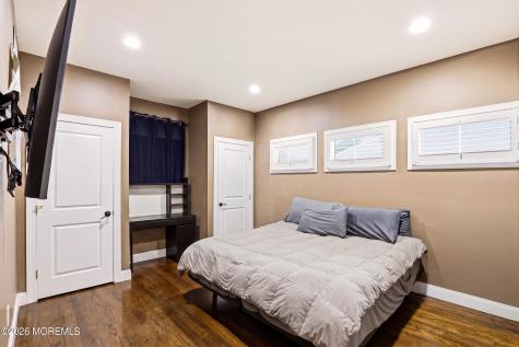 1903 Vernon Street Oakhurst NJ 07755