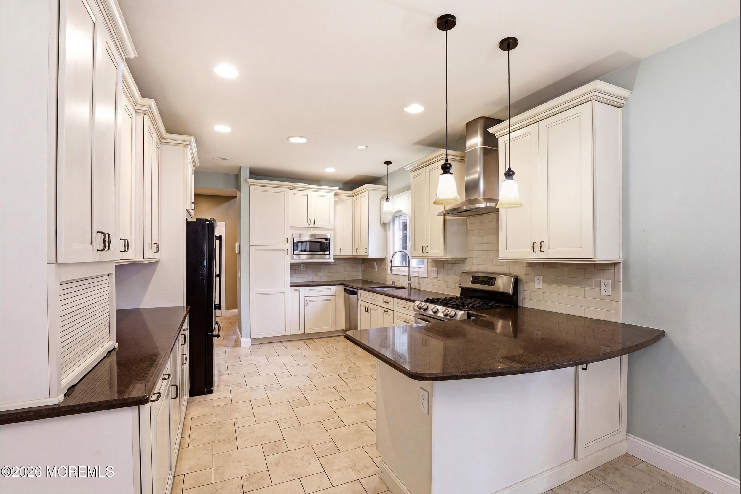 1903 Vernon Street Oakhurst NJ 07755