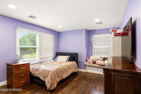 1903 Vernon Street Oakhurst NJ 07755
