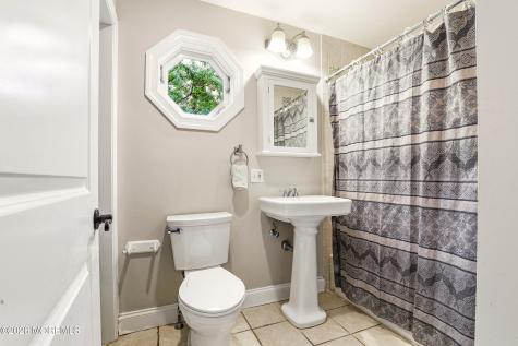 1903 Vernon Street Oakhurst NJ 07755