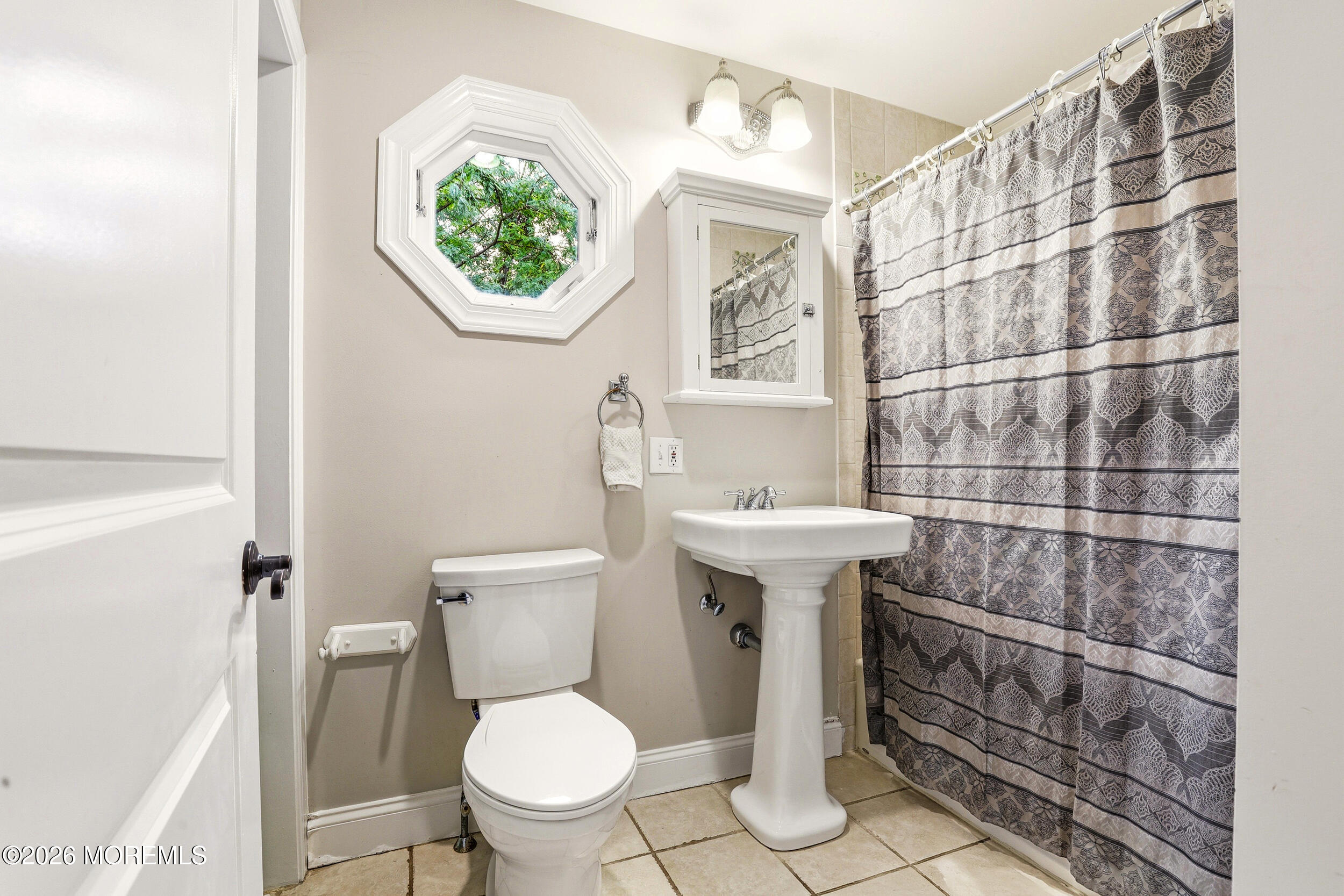 1903 Vernon Street Oakhurst NJ 07755