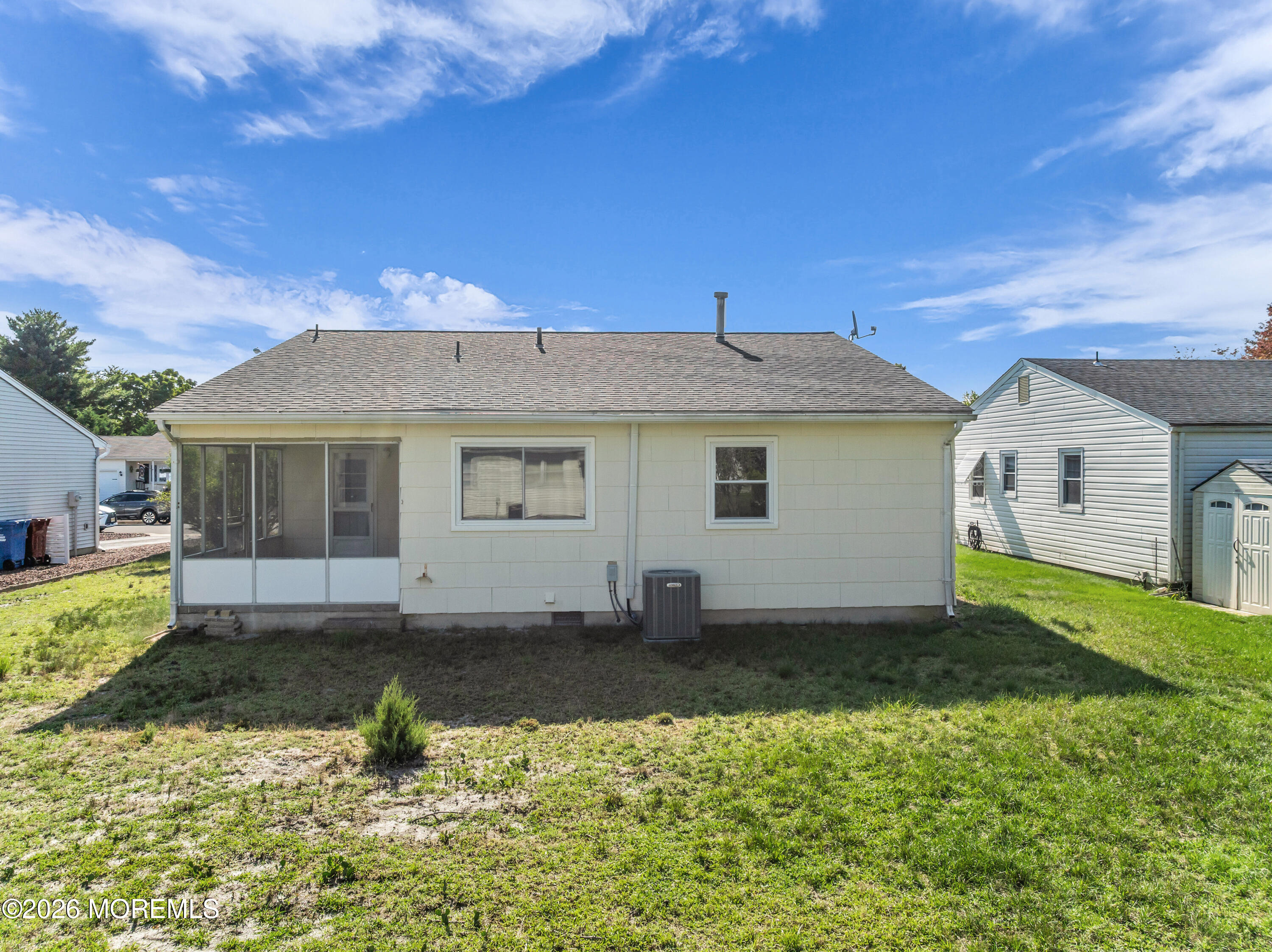 12 Bolingbroke Drive Toms River NJ 08757