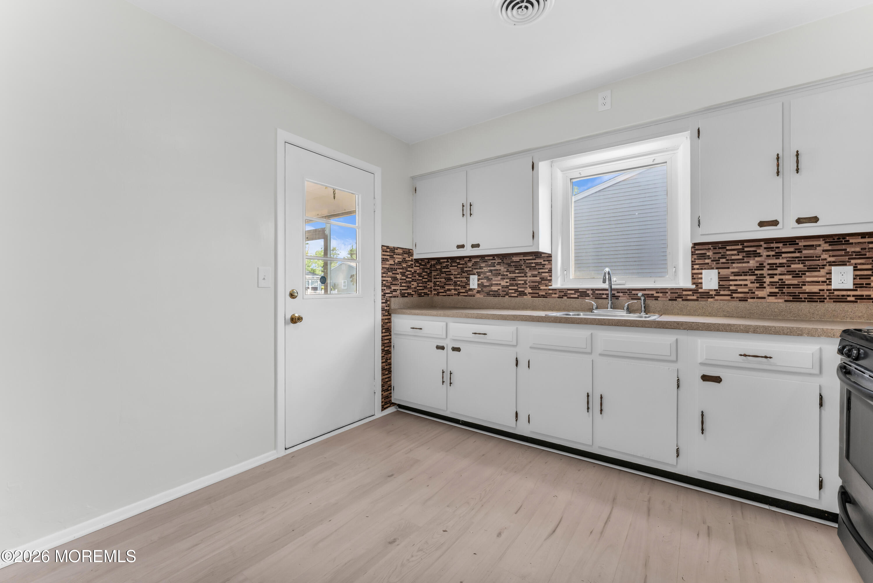 12 Bolingbroke Drive Toms River NJ 08757