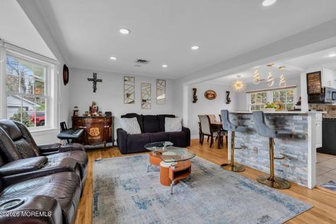 5 Travis Court Monroe NJ 08831