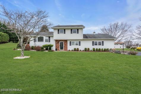 5 Travis Court Monroe NJ 08831