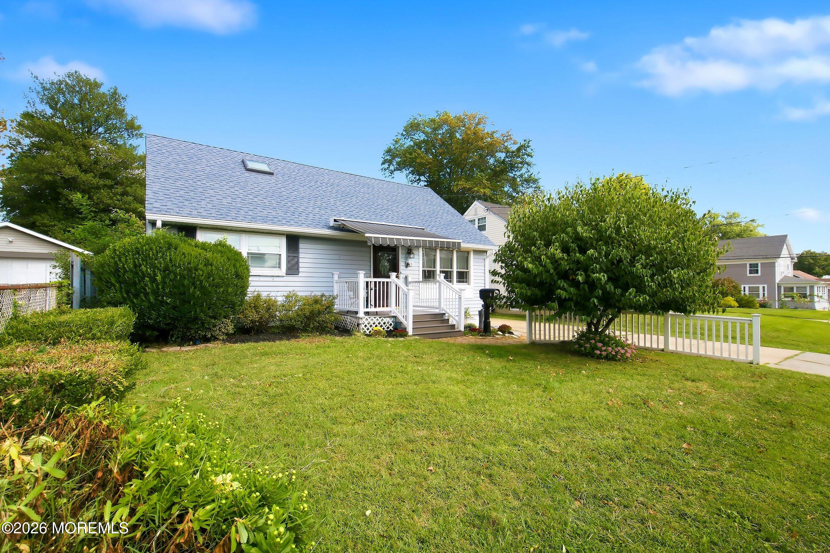 15 Washington Avenue Leonardo NJ 07737