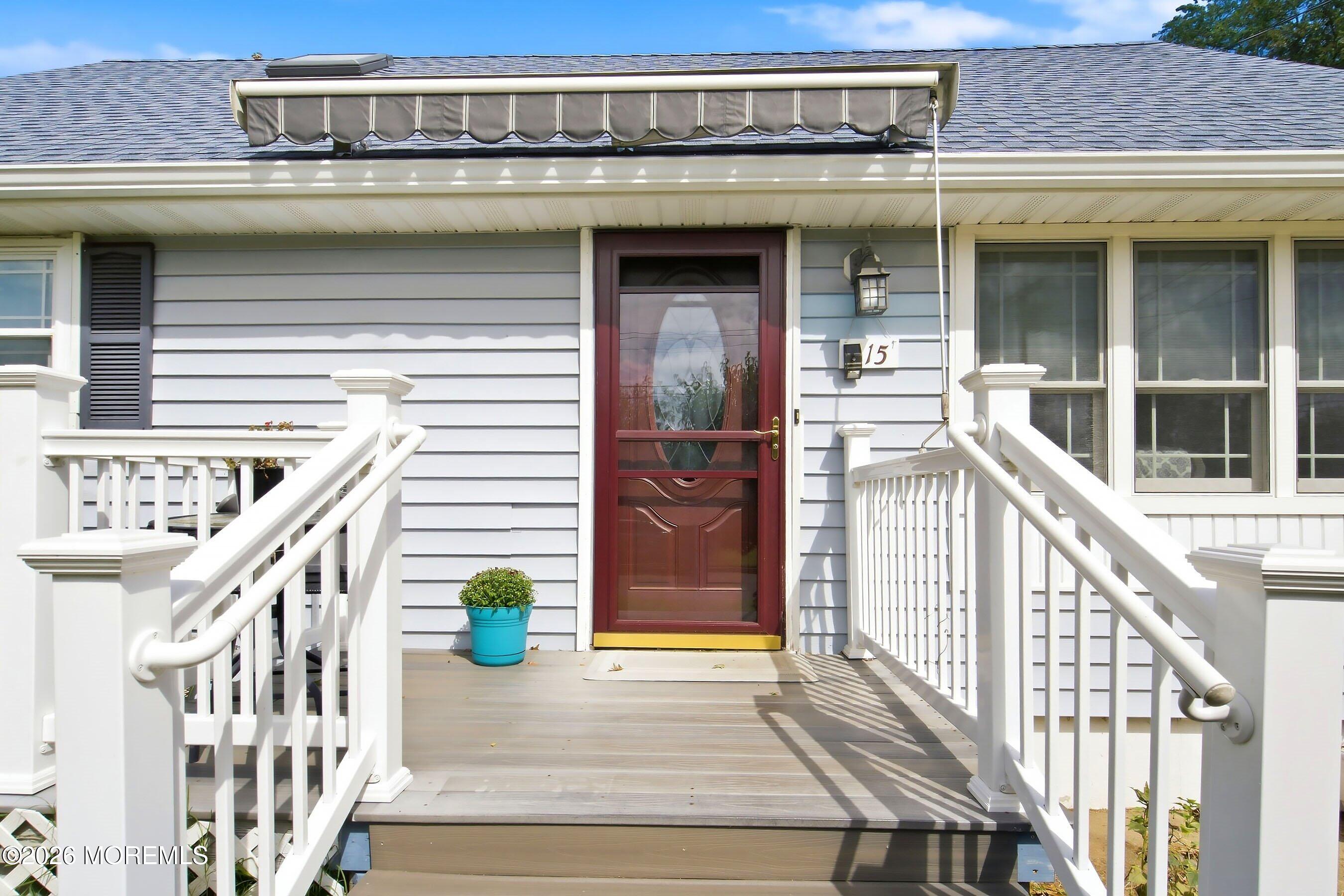 15 Washington Avenue Leonardo NJ 07737