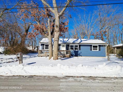 17 Clark Drive Howell NJ 07731